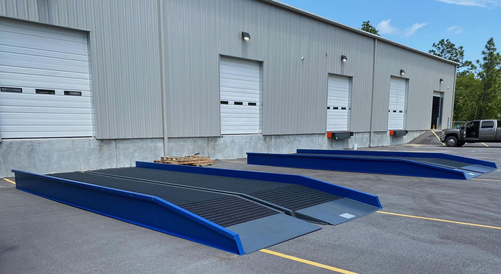 4 Ways To Improve Your Loading Dock’s Safety & Performance